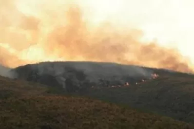 El incendio en el cerro Ambato arrasó con casi 1.600 hectáreas de monte