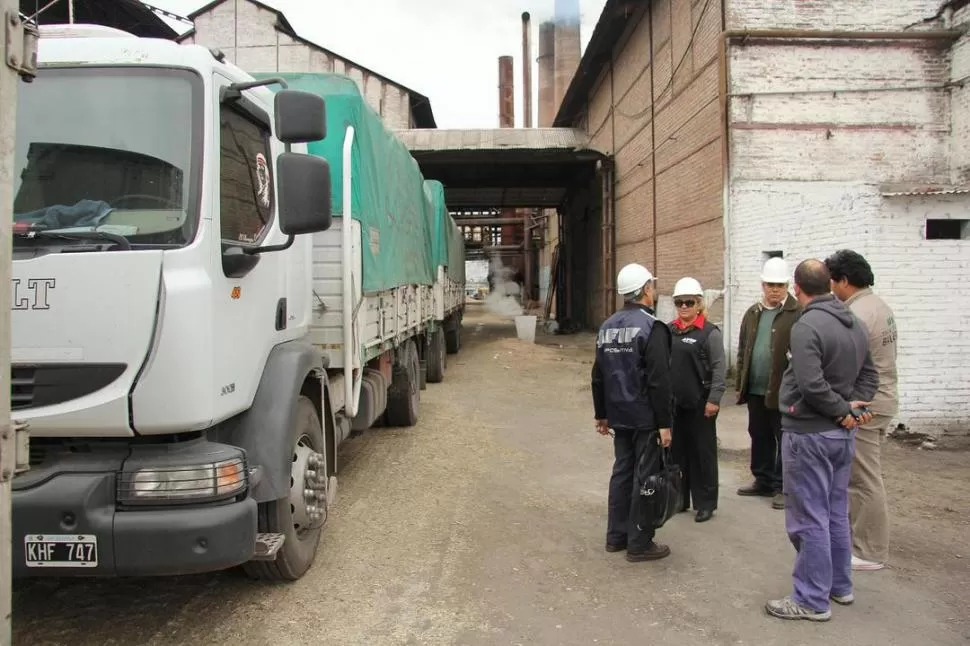 INSPECCIÓN. Los agentes de la AFIP fiscalizan el trabajo en las plantas. PRENSA AFIP