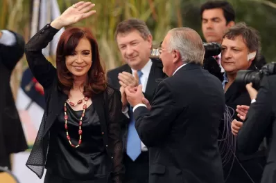 Cristina instó a que se ponga ingenio para mantener la actividad económica