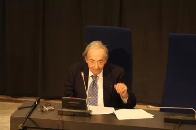 Borges en el espejo de George Steiner