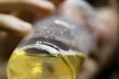 Aplican multas de $ 1.000 a padres por menores alcoholizados
