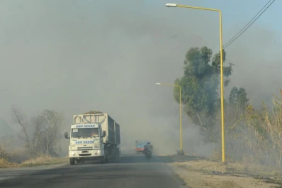 La quema de caña y de pastizales no cesa en la provincia