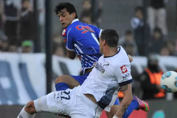 Quilmes venció a Godoy Cruz y lo dejó en zona den descenso