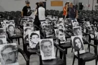 Dice que sufrió torturas, pero la acusan de colaboracionista