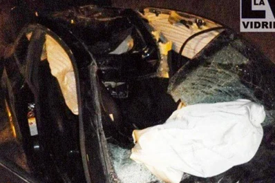 Así quedó el auto de Marino tras chocar con un caballo