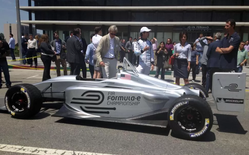 PARA VER. En el Salón automotor de Frankfurt de septiembre habrá un stand para mostrarlo.