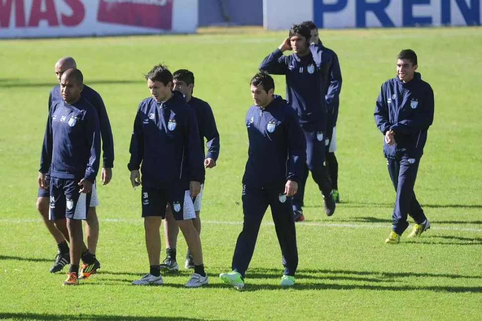 CON CALMA. Carabajal hizo trabajo diferenciado, pero llegaría al partido. 