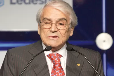 La UIA pidió que la convocatoria al diálogo no sea para la foto