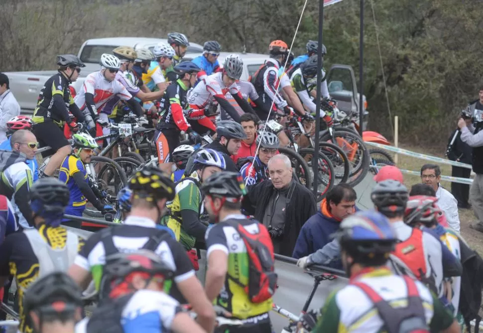 A LARGAR. Miles de corredores estarán en la largada en San Javier. 