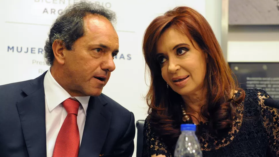 ALIADOS. Scioli brindó un contundente respaldo a Cristina. LA GACETA