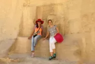 Los Alperovich y otro viaje que genera revuelo