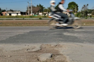 Le dijeron que lo iban a ayudar, pero intentaron asaltarlo