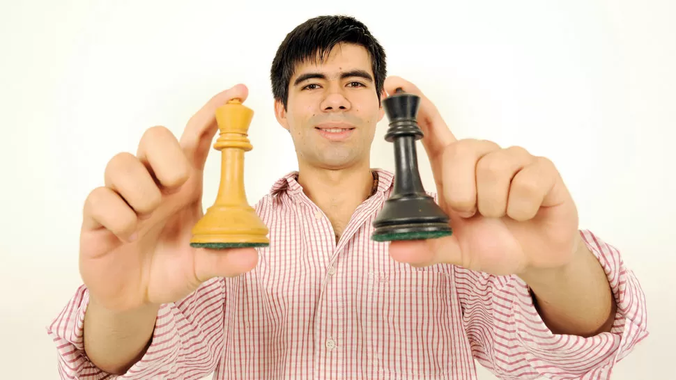 Jorge Zamorano: estudio, ajedrez y mucho talento