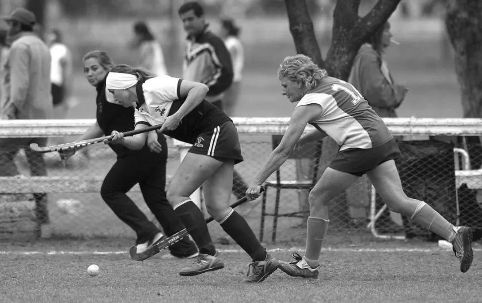 PROTAGONISTAS. Casi 1.000 jugadoras disfrutarán del torneo en distintas canchas.  