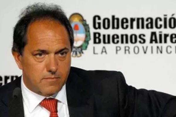 Scioli dijo que entiende a quienes se pasan al massismo