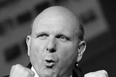 Se va el CEO de Microsoft y Bill Gates ya busca un sucesor