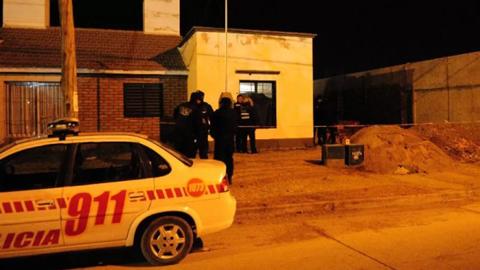 ALERTA. Una vecina vio movimiento en la casa y llamó a la Policía. FOTO TOMADA DE ELTRIBUNO.INFO