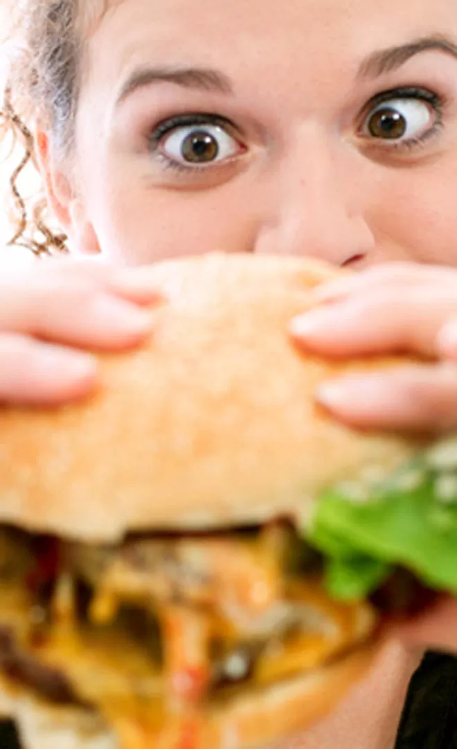 EN TUCUMÁN. Lo rico y lo barato es lo más buscado a la hora de comer. HCGFORU.COM