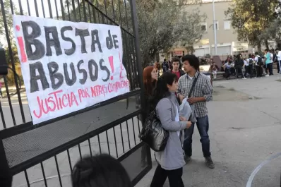 Se inició una toma en Filosofía y Letras para pedir seguridad