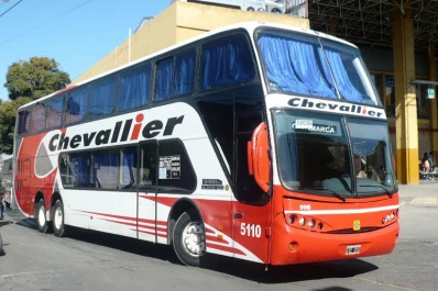 Choferes de larga distancia de Chevallier están de paro