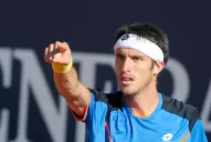 Mayer ganó y será rival de Murray