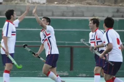 Los azzurros juegan la final en busca del ascenso