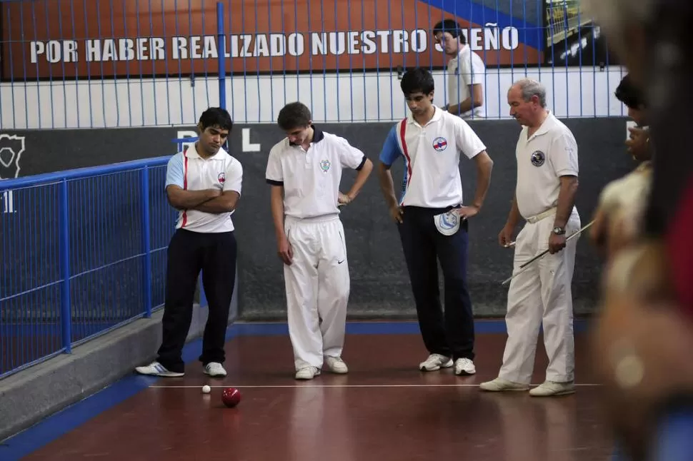 A JUGAR. La competencia entregó ayer choques para todos los gustos. 
