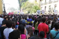 Estudiantes universitarios llevaron su protesta a la Casa de Gobierno y continúan con las tomas