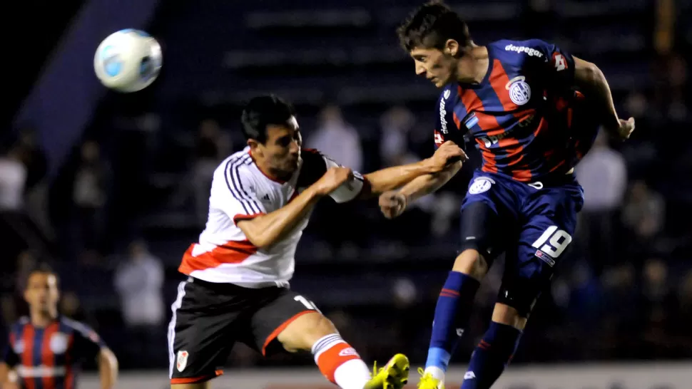 POR UNA CABEZA. San Lorenzo le ganó a River con lo justo, con un penal que se tuvo que patear dos veces. DYN