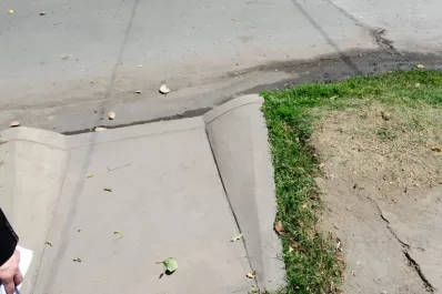 La DAU autorizó 50 rampas para discapacitados en una misma esquina, según una auditoría