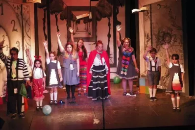 Las comedias musicales y el café concert suben al escenario