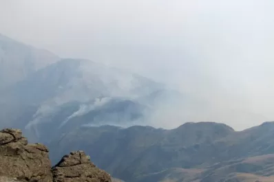 El fuego avanza en el Ñuñorco