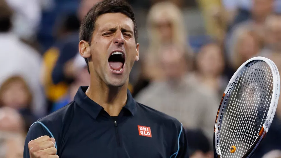 UNA MAQUINA. Nole se metió entre los cuatro mejores de un Grand Slam por décimocuarta vez consecutiva. REUTERS