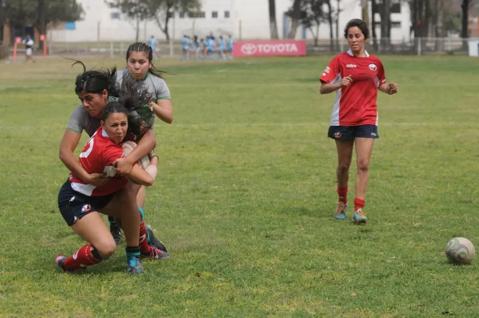 NO SE ACHICAN. Talentos de todo el país compiten en el torneo Primavera. 