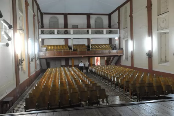 Aquellos cinemas paradiso de nuestra infancia