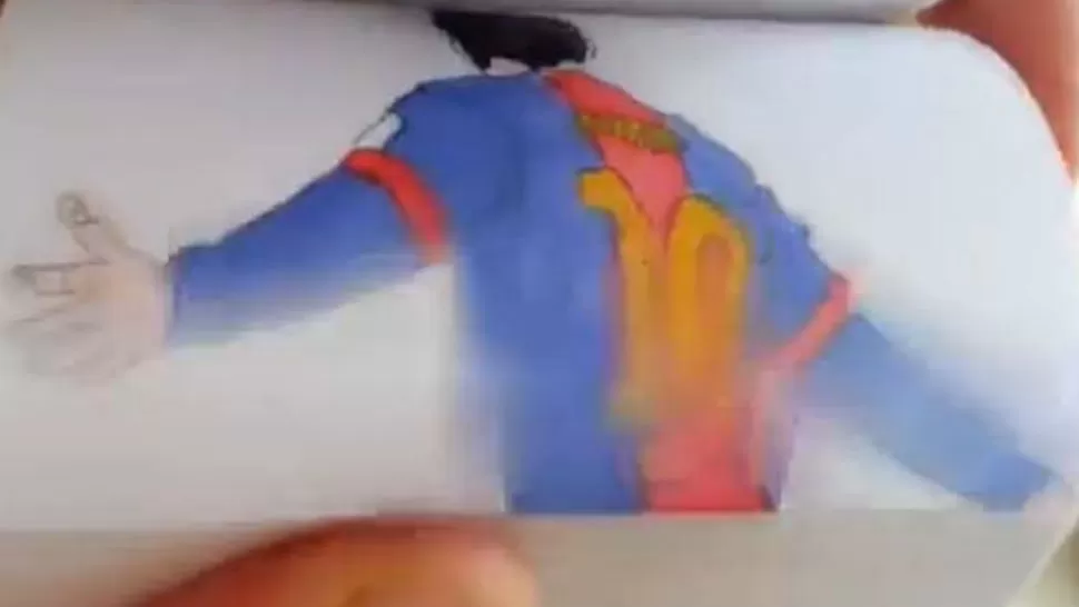 ANIMADO. El futbolista, hasta en papel. CAPTURA DE VIDEO