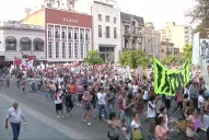 Con una marcha alzaron su voz ante el Rectorado