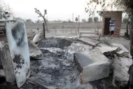 El fuego arrasó con las casas, los animales y las plantaciones de seis familias en El Naranjito