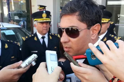 Arrestan al jefe de la fuerza antidrogas por presuntos vínculos con narcos