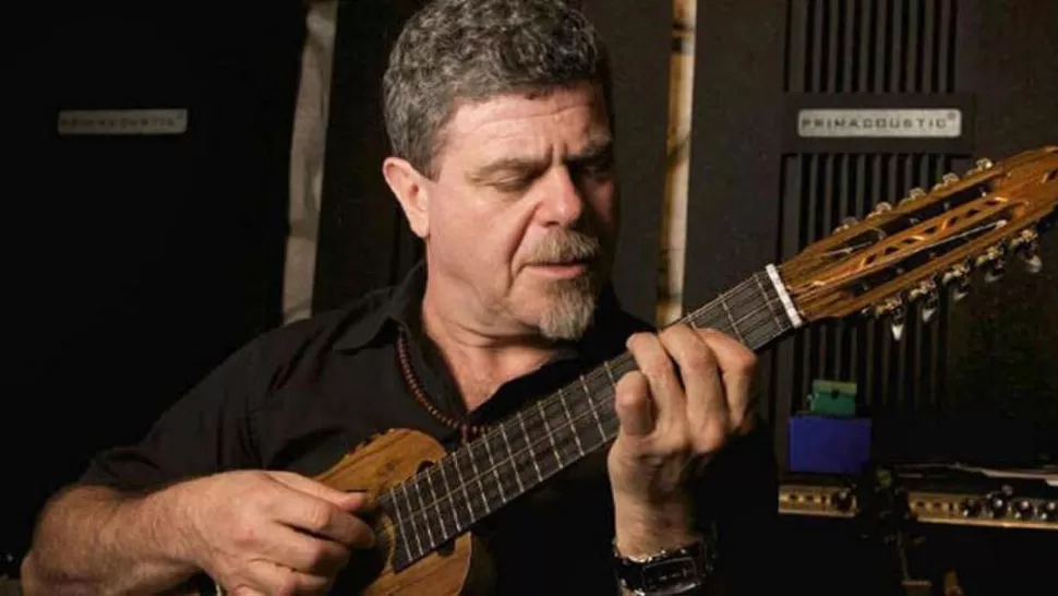 EN EL CADILLAL. Gustavo Santaolalla tocará esta mañana.