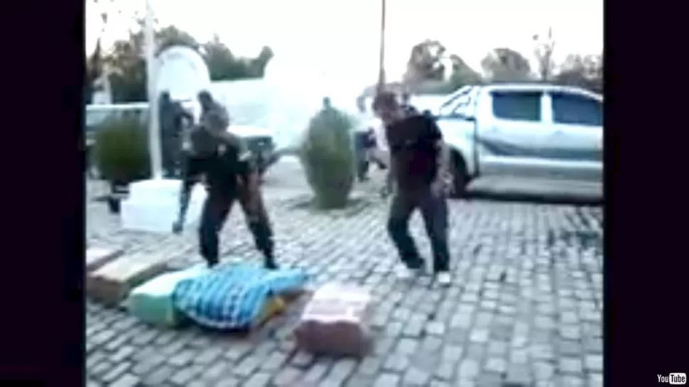 COCAINA.El operativo se hizo en Santiago del Estero. GENDARMERIA NACIONAL (CAPTURA DE VIDEO)