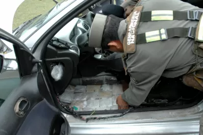 Traía 67 kilos de marihuana a Tucumán, pero lo detuvieron en Corrientes