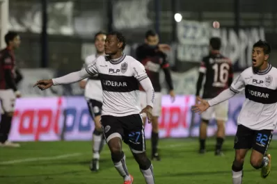 Gimnasia venció a Colón y se sumó al lote de escoltas