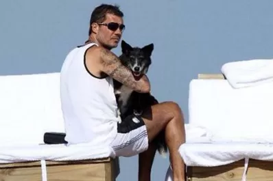 Tinelli lamenta la muerte de su perra