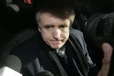 Ordenan la detención de Grassi