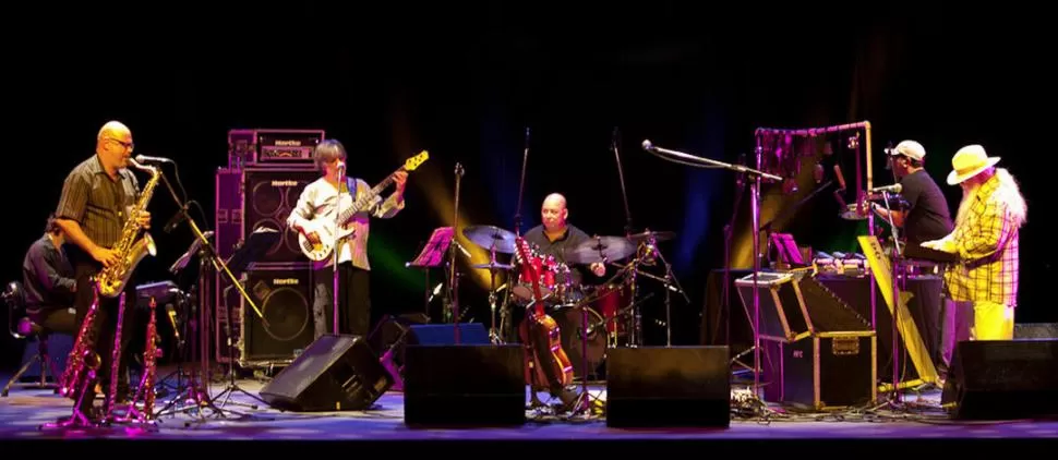 HERMETO PASCOAL & GRUPO 