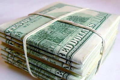 El paralelo trepó hasta $ 9,40 y el dólar oficial cerró en $ 5,77