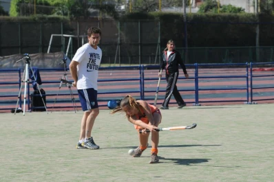 Schickendantz capacitó a los especialistas de córner