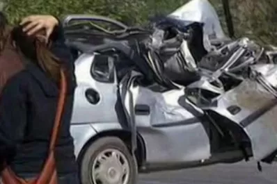 Cinco jóvenes murieron en un choque frontal
