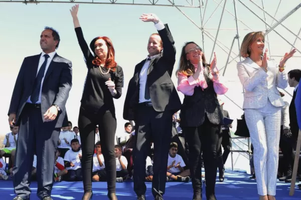 Cristina reclamó la aprobación del Presupuesto 2014